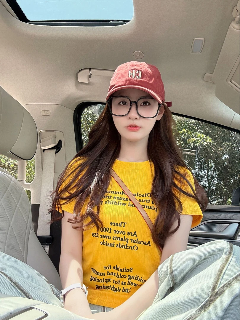 美式字母印花短袖t恤女夏季新款吸汗修身显瘦t恤时尚休闲短款上衣