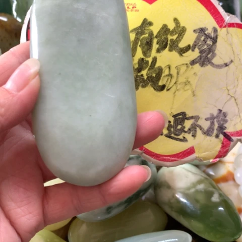 蛇纹石玉未镶嵌手把件