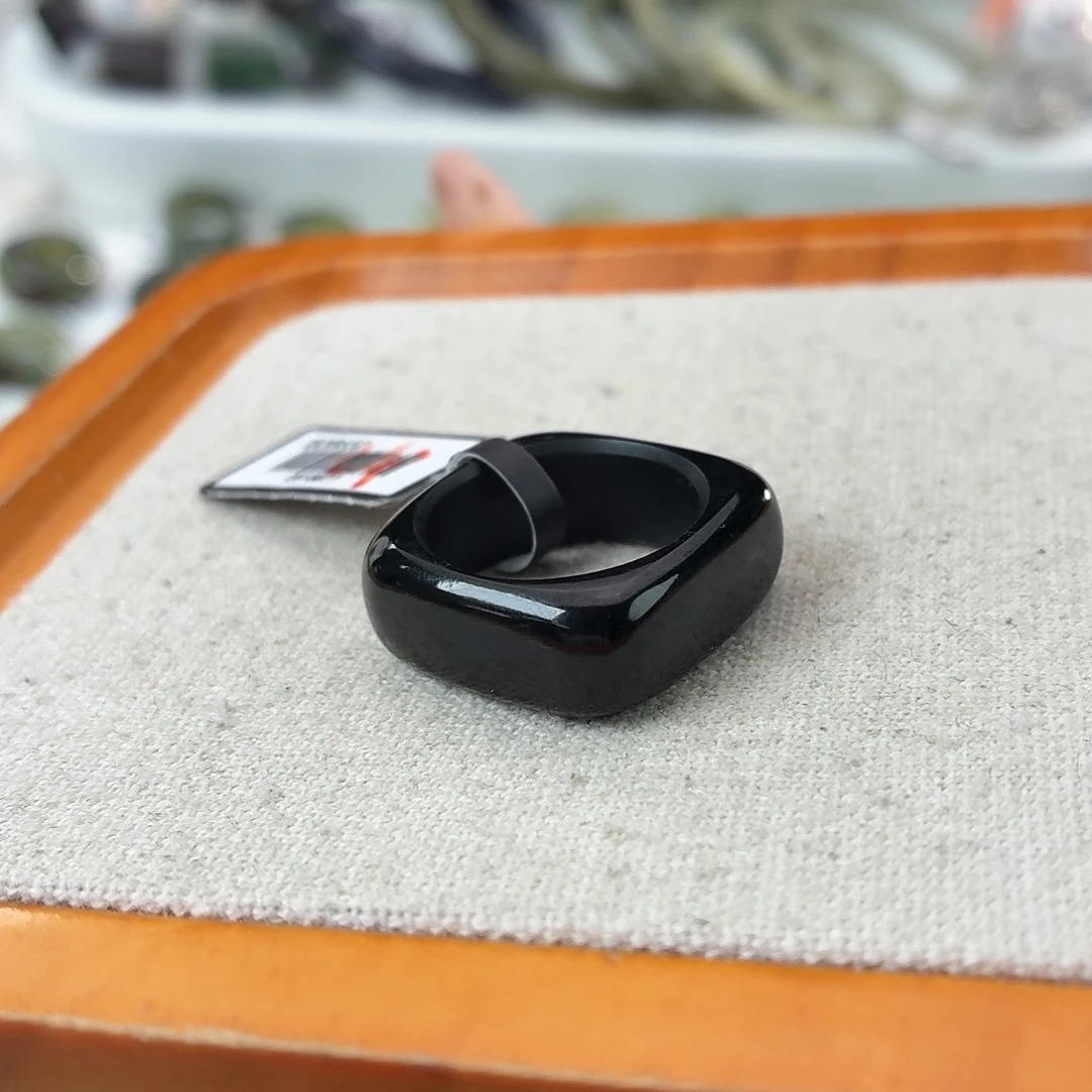 和田玉未镶嵌戒指s44聚墨方圆17.8不退换