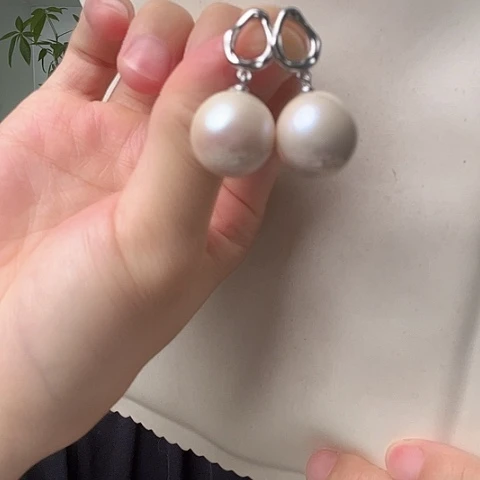 未镶嵌淡水珍珠耳饰