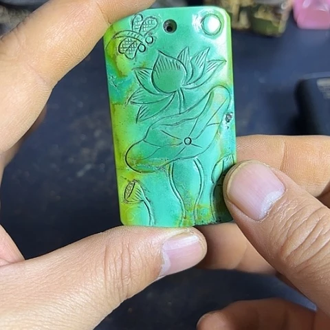 白玉菩提把件一个