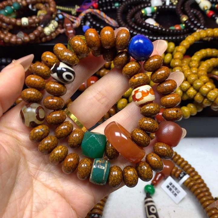 星月菩提吊坠菩提