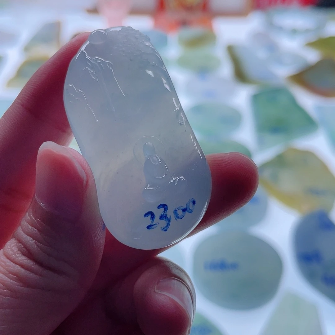 定制翡翠未镶嵌天然翡翠包工