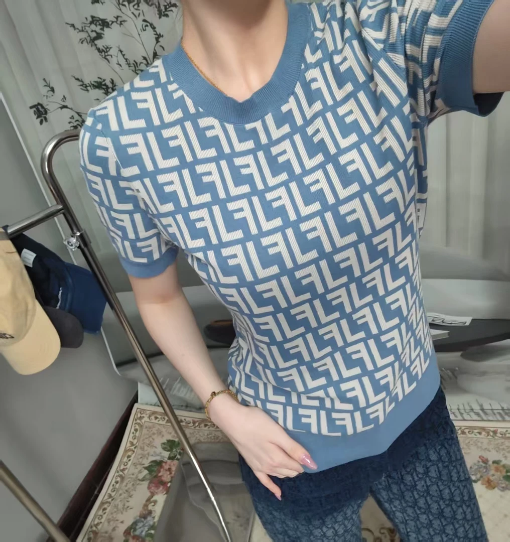 25年新款满印花字母f短袖（0045）