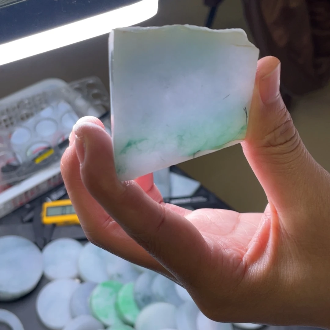 未镶嵌定制翡翠