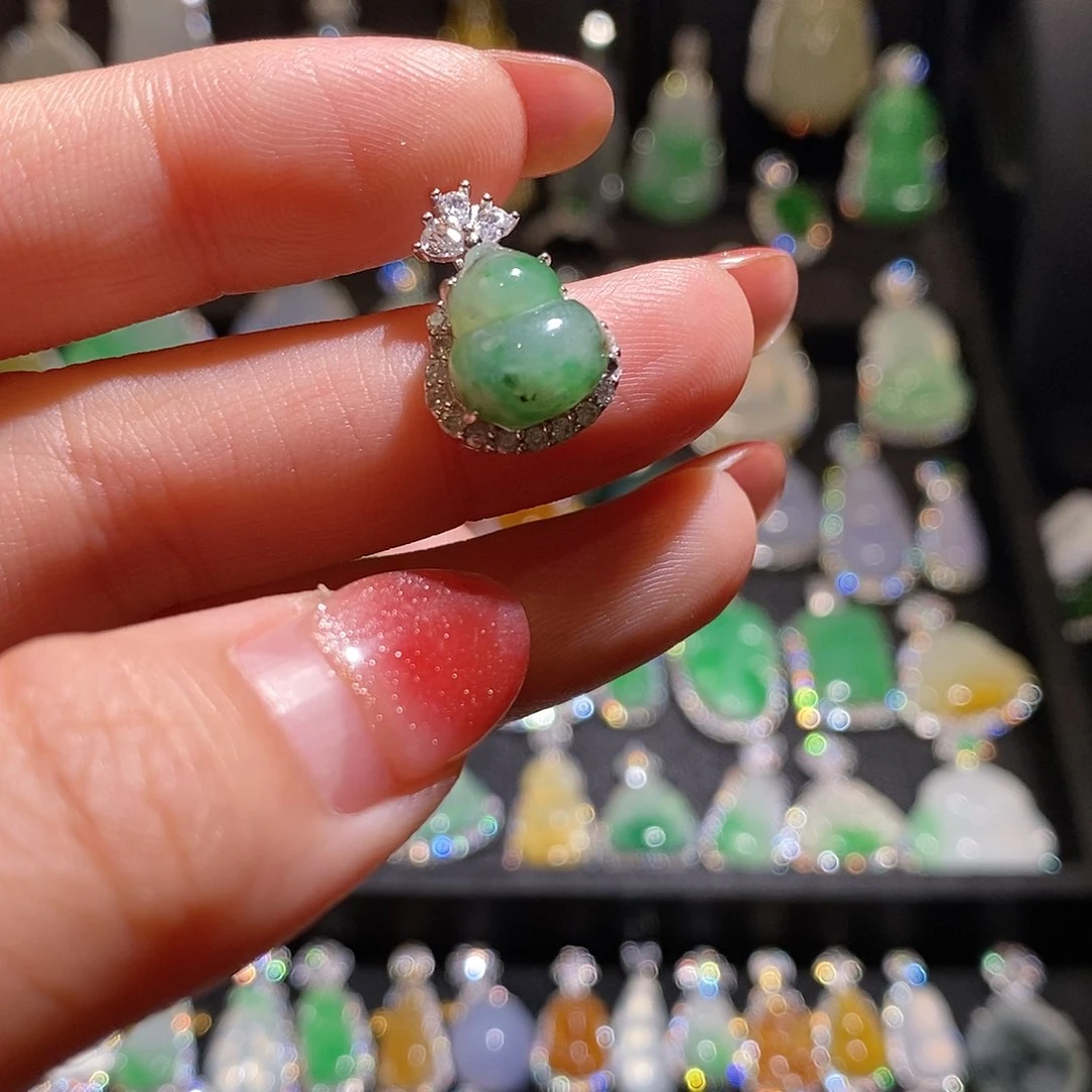 颈饰银S925镶嵌翡翠天然翡翠