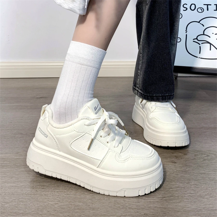 回力小白鞋厚底板鞋美式休闲小众透气软皮运动鞋子女鞋加绒保暖鞋