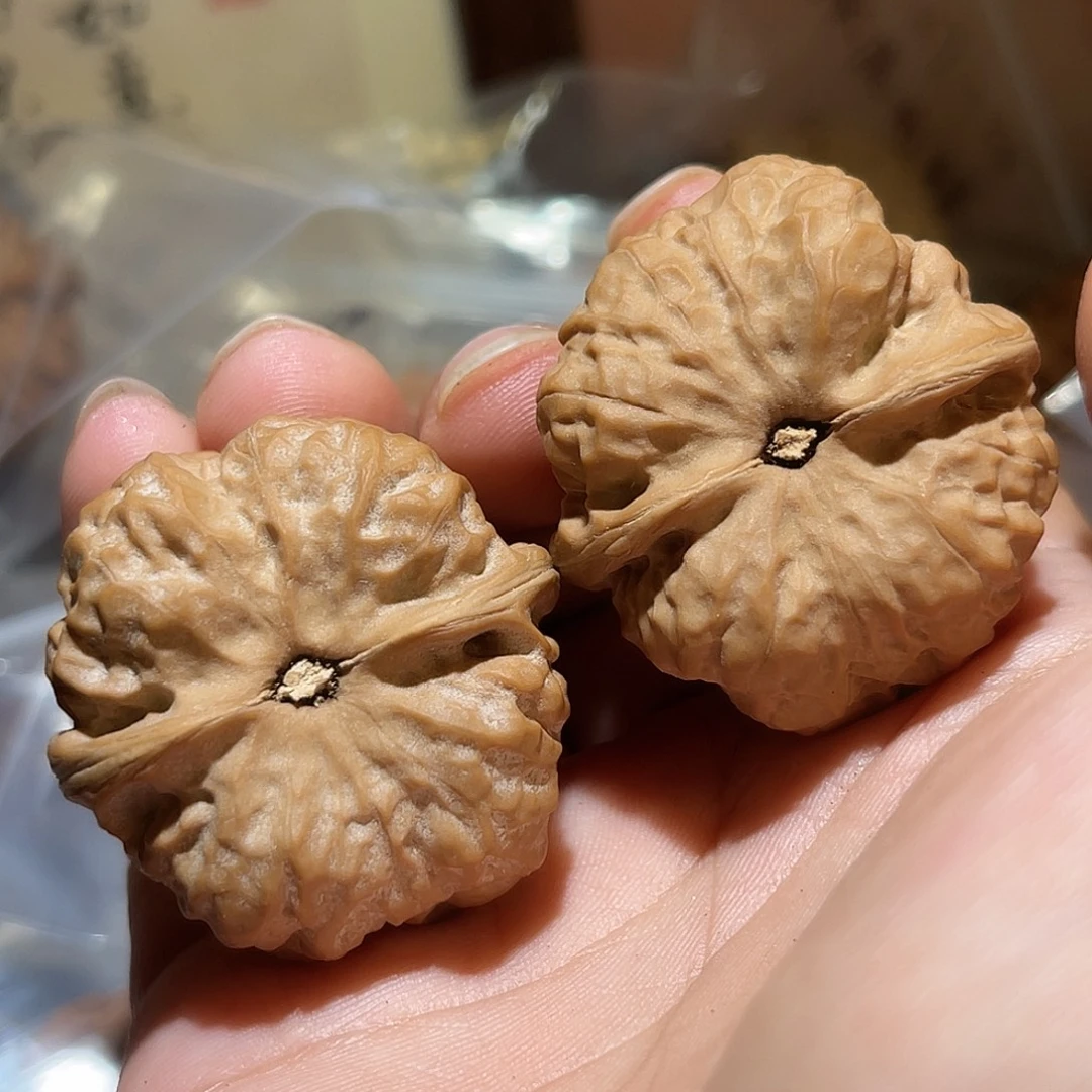 ****驴吊坠文玩核桃37蛤蟆头核桃
