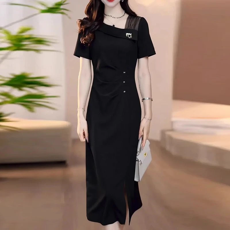 洋气大码2025夏季连衣裙收腰新款气质时尚显瘦中长中式裙子
