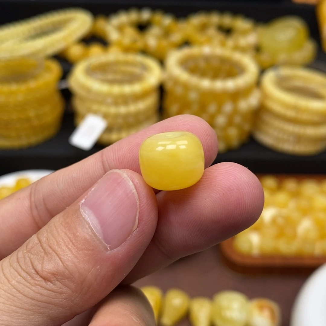 琥珀未镶嵌珠宝奇石13.5尺寸