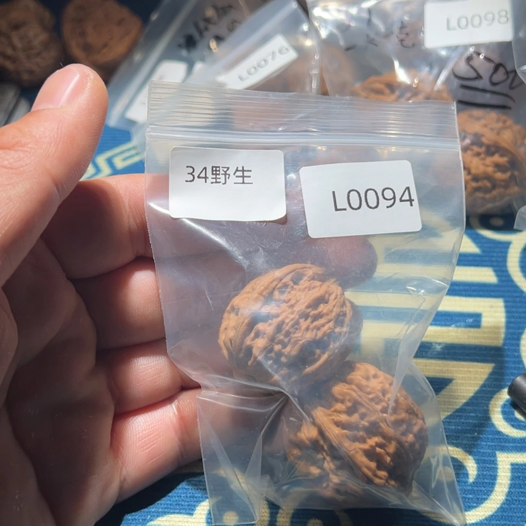 文玩核桃吊坠顽*野生