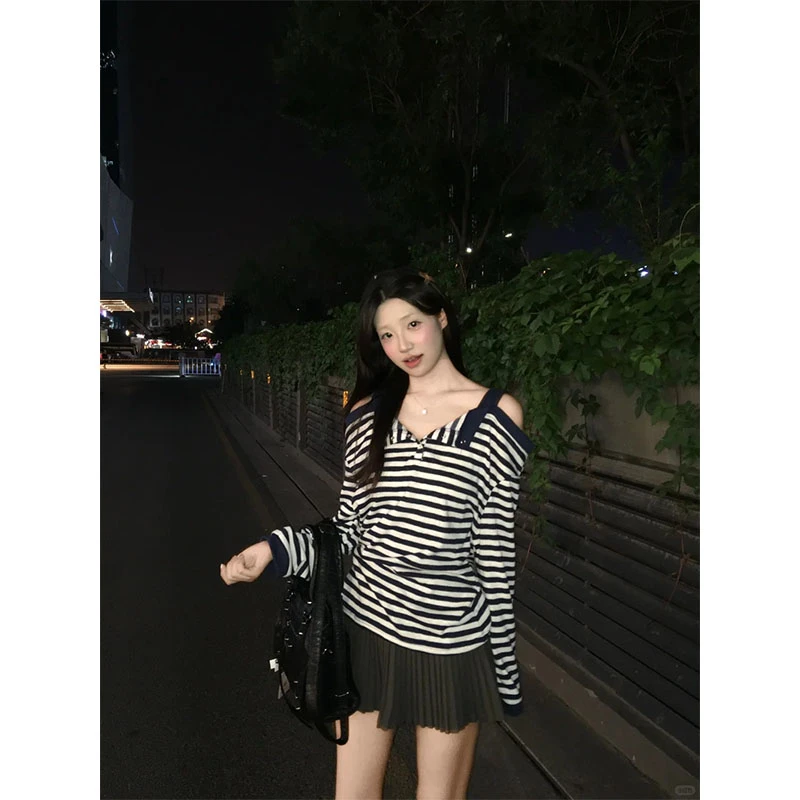 简约风修身显瘦小众百搭条纹长袖上衣气质时尚收腰a字半身裙套装