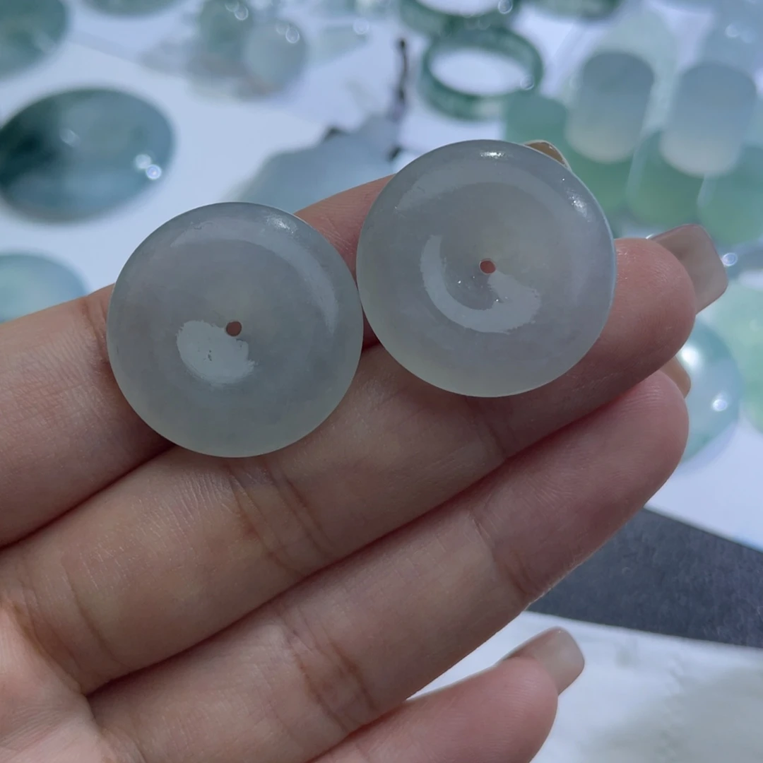 未镶嵌定制翡翠二个扣子