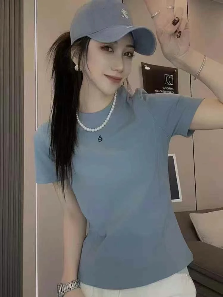 字母刺绣显瘦t恤休闲气质百搭简约夏季打底衫纯色圆领正肩短袖女