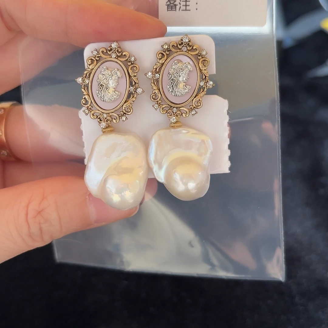 淡水珍珠耳饰合金