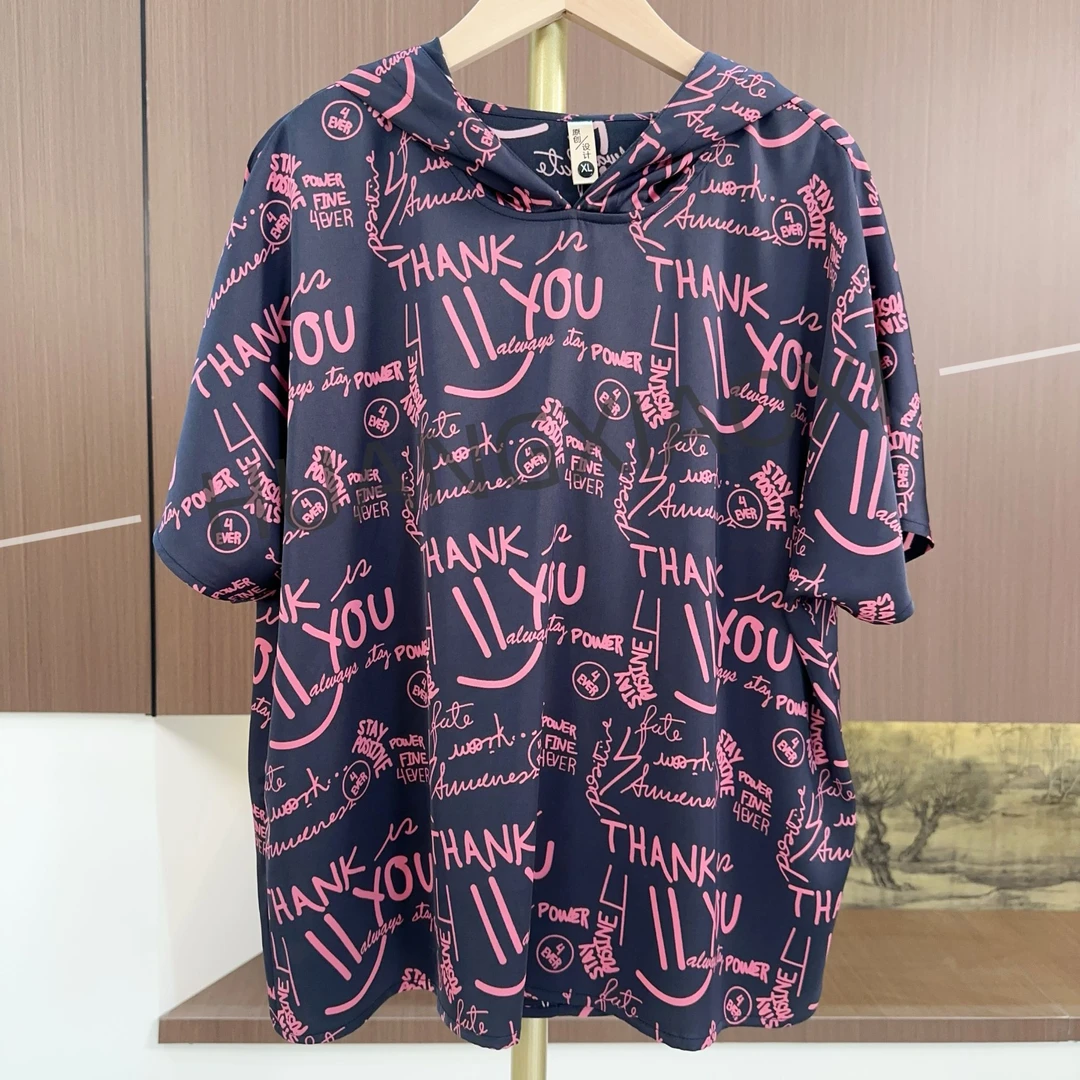 HUANGXIAOXI 紫蓝底粉色字母连帽款洋气减龄小衫 HXX-006