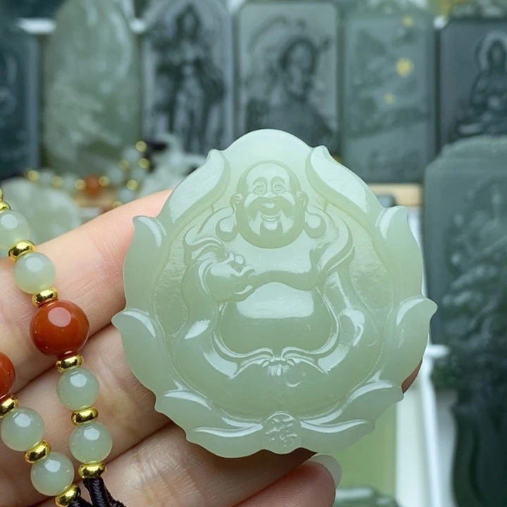 和田玉未镶嵌颈饰