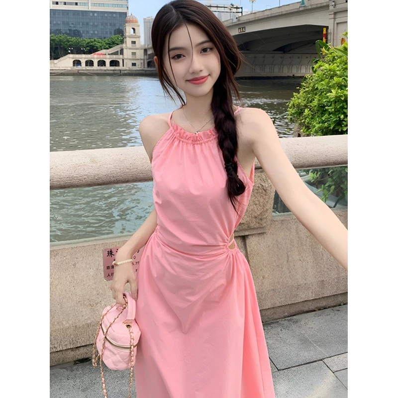 纯欲风高级感蓝色杏色黑色粉色挂脖无袖收腰绑带字长裙女2024夏