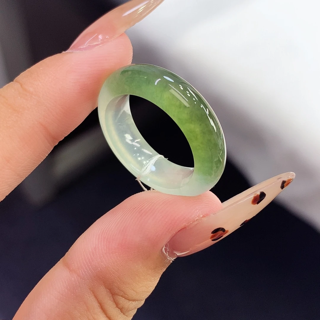 翡翠未镶嵌戒指15号