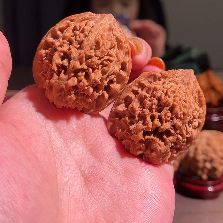 文玩核桃把件满天星