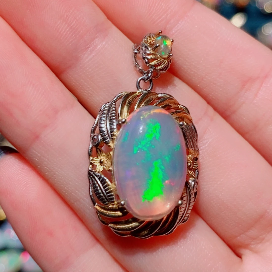 银S925镶嵌欧泊吊坠