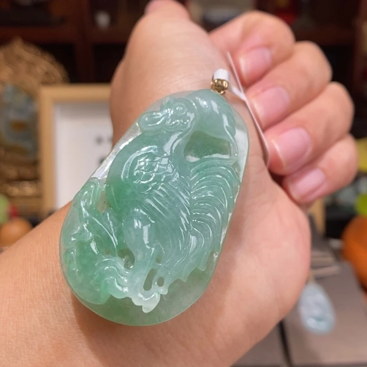 【闪购商品】颈饰18K金镶嵌翡翠20