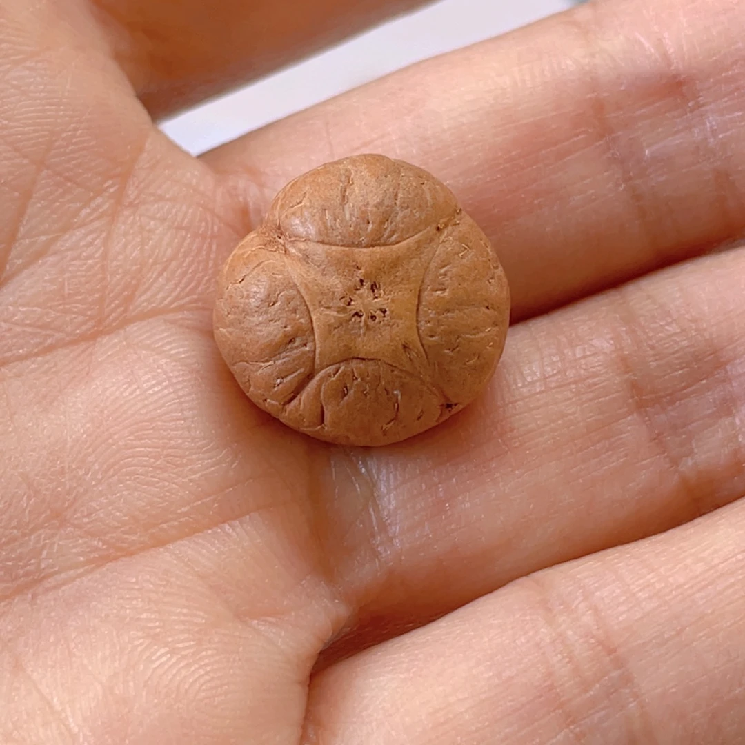 吊坠麒麟眼菩提7@8577，17➕麒麟