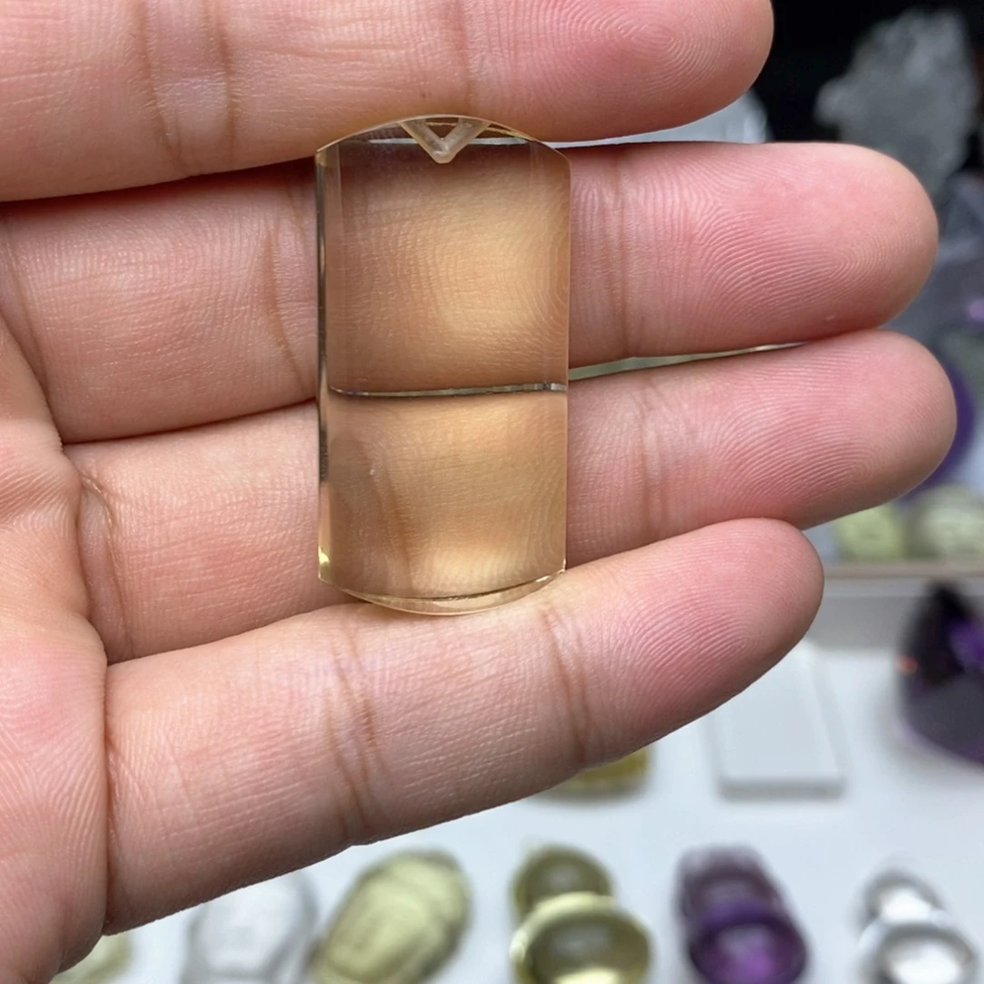 水晶颈饰未镶嵌垚****。