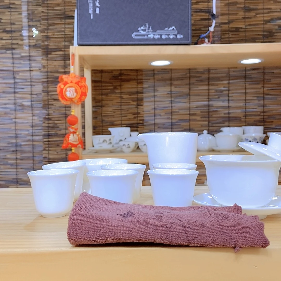 羊脂玉瓷茶具套装