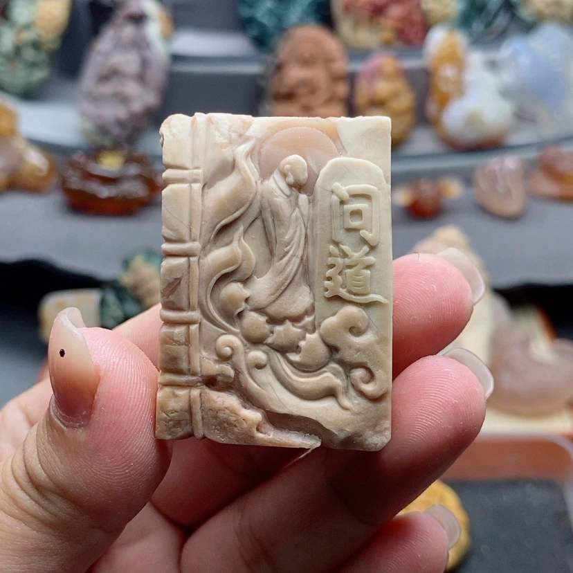【闪购商品】未镶嵌吊坠定制石英质玉