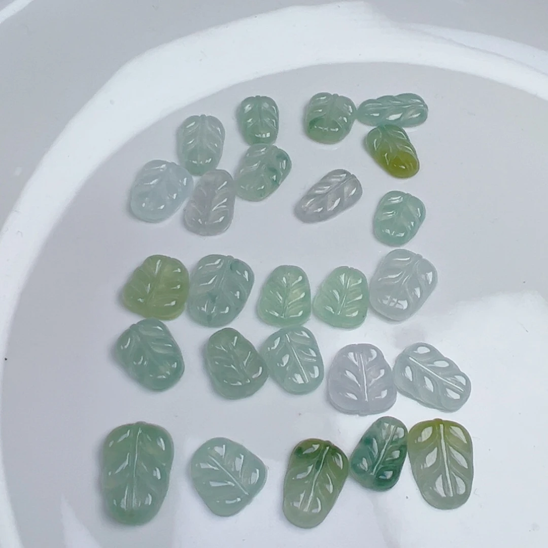 翡翠散珠叶子一个