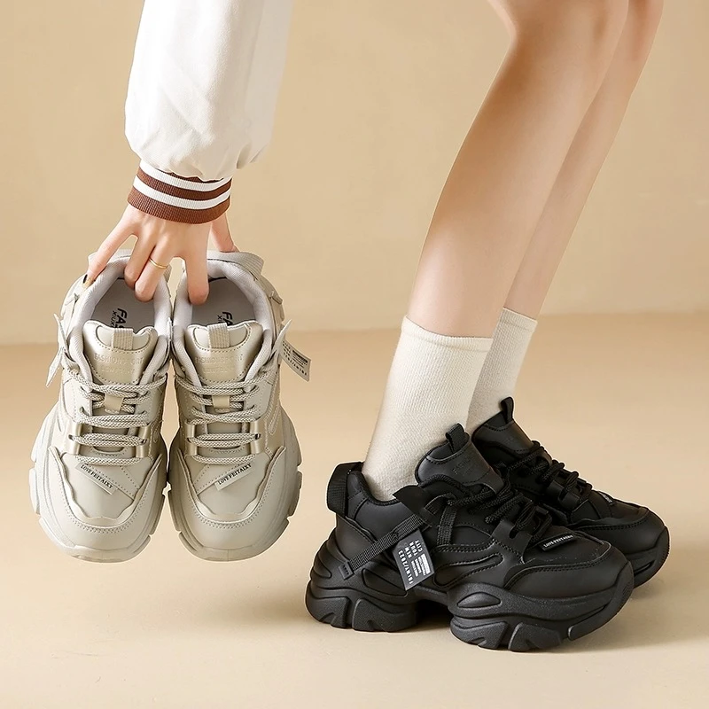 简约时尚爆款2025新款美观舒适高颜值女款时尚轻便鞋子女 QW152