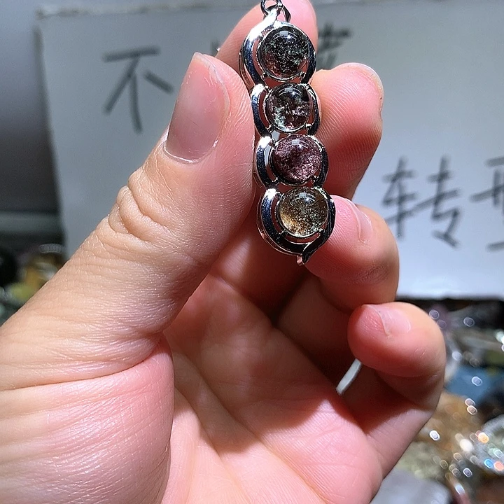 合金颈饰水晶水晶