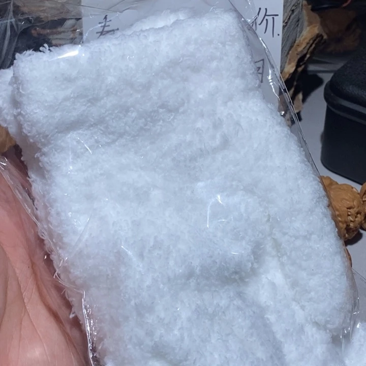 文玩核桃吊坠手套两副