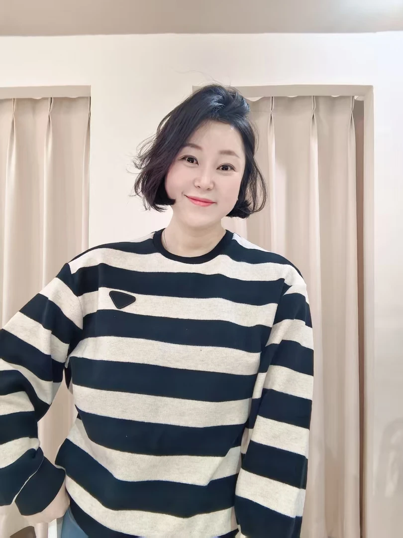 套头常规款卫衣条纹黑白长袖圆领卫衣(祐祐女装)