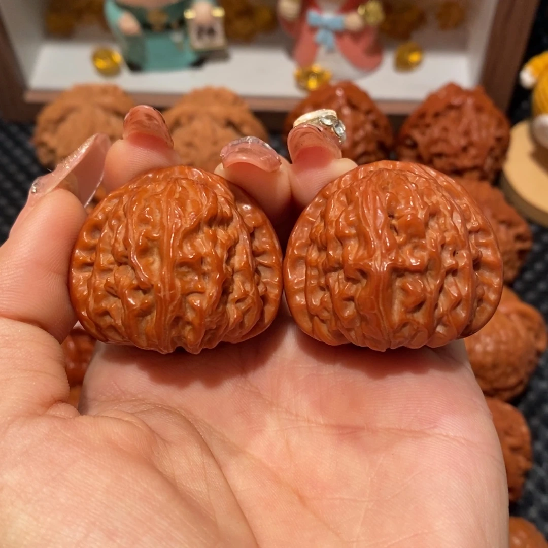 桃核吊坠37白狮子，0469