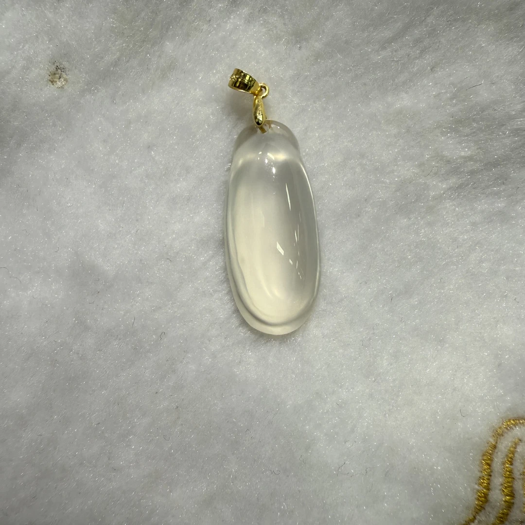 精品玛瑙吊坠天然冰种福瓜男女款简约百搭冰透锁骨坠