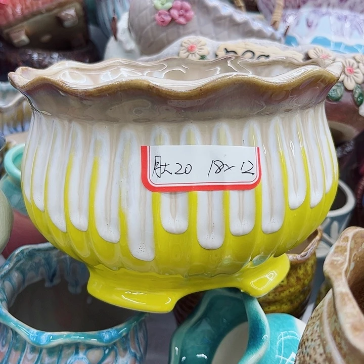 多肉绿植陶瓷花盆9.9包邮，有孔