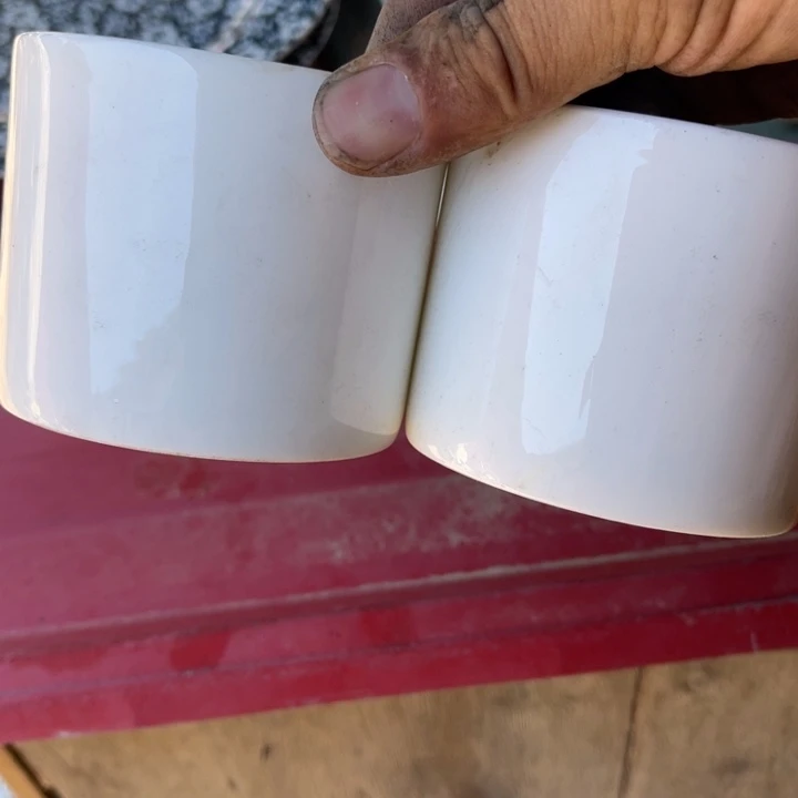 无把骨瓷白杯子俩个