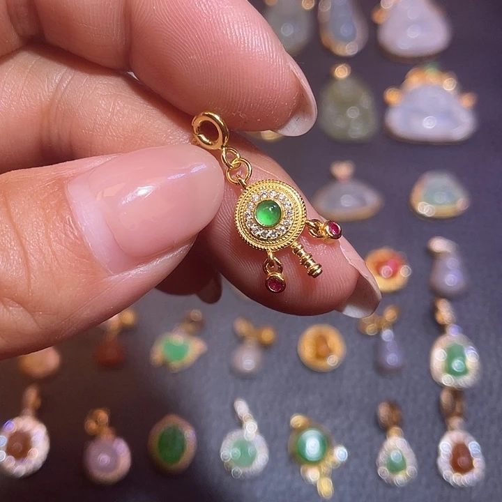 翡翠银S925镶嵌颈饰