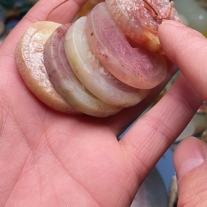 白玉菩提吊坠精品好物包邮到家