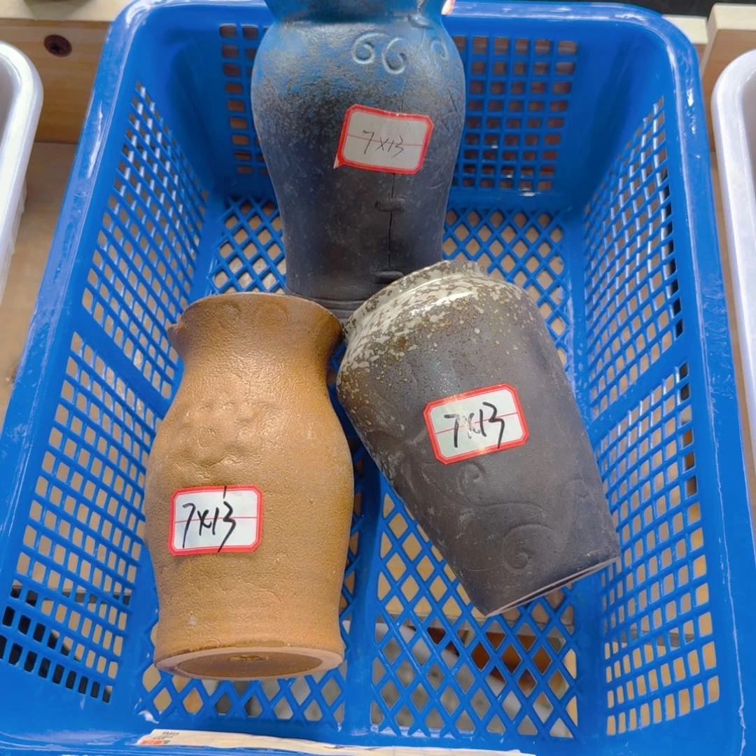 紫砂花盆粗陶精雕