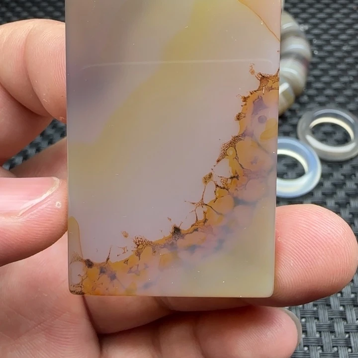 1***放玛瑙/玉髓未镶嵌颈饰