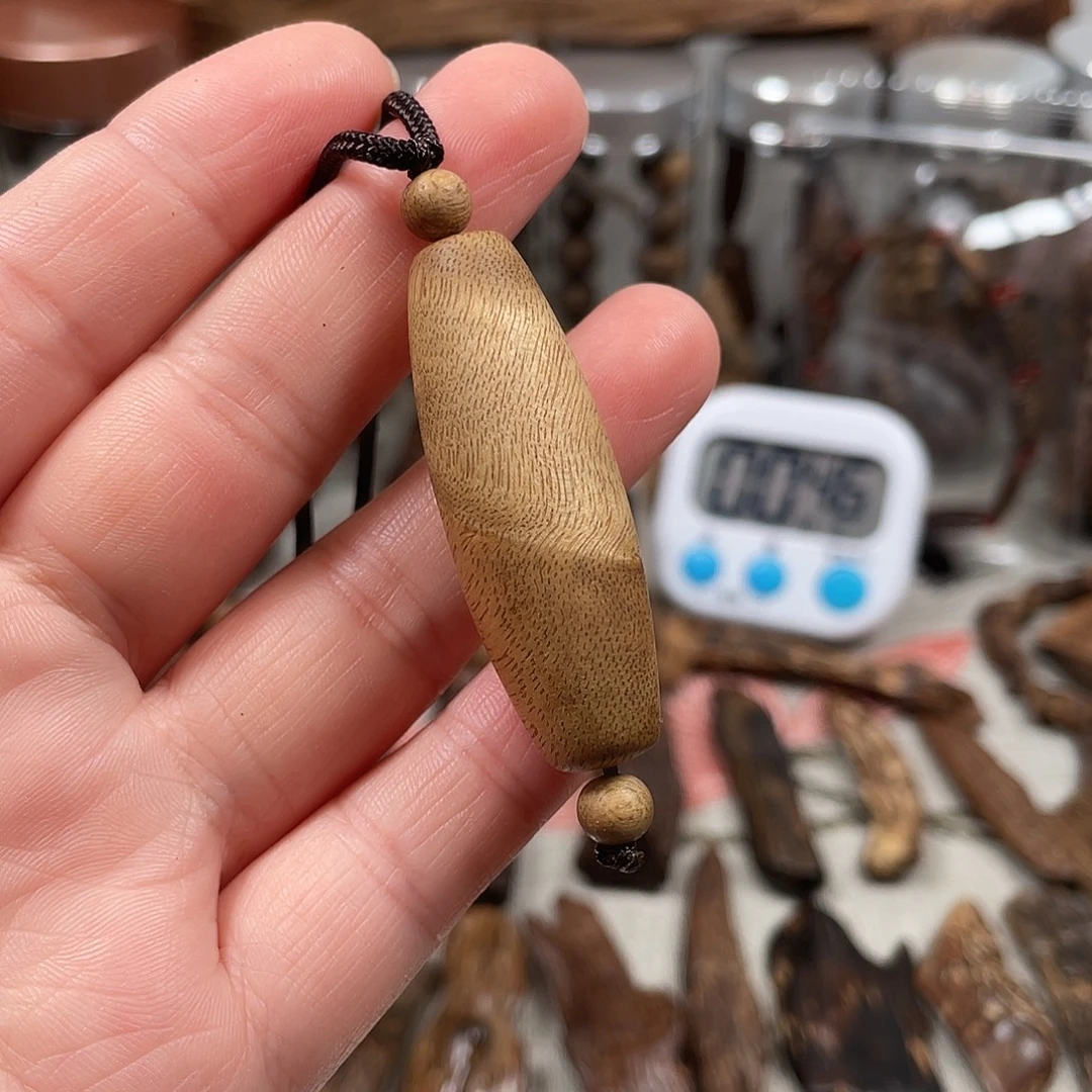沉香碎屑沉香达拉干