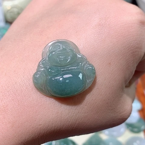 颈饰未镶嵌翡翠佛公