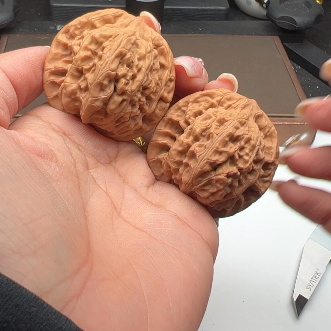 文玩核桃把件望月43