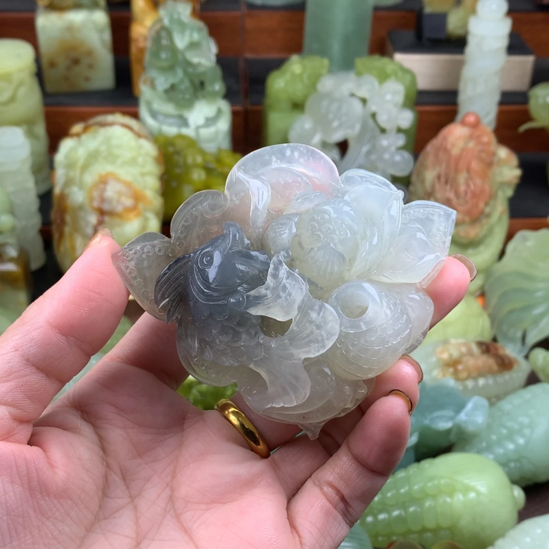 岫玉未镶嵌手把件