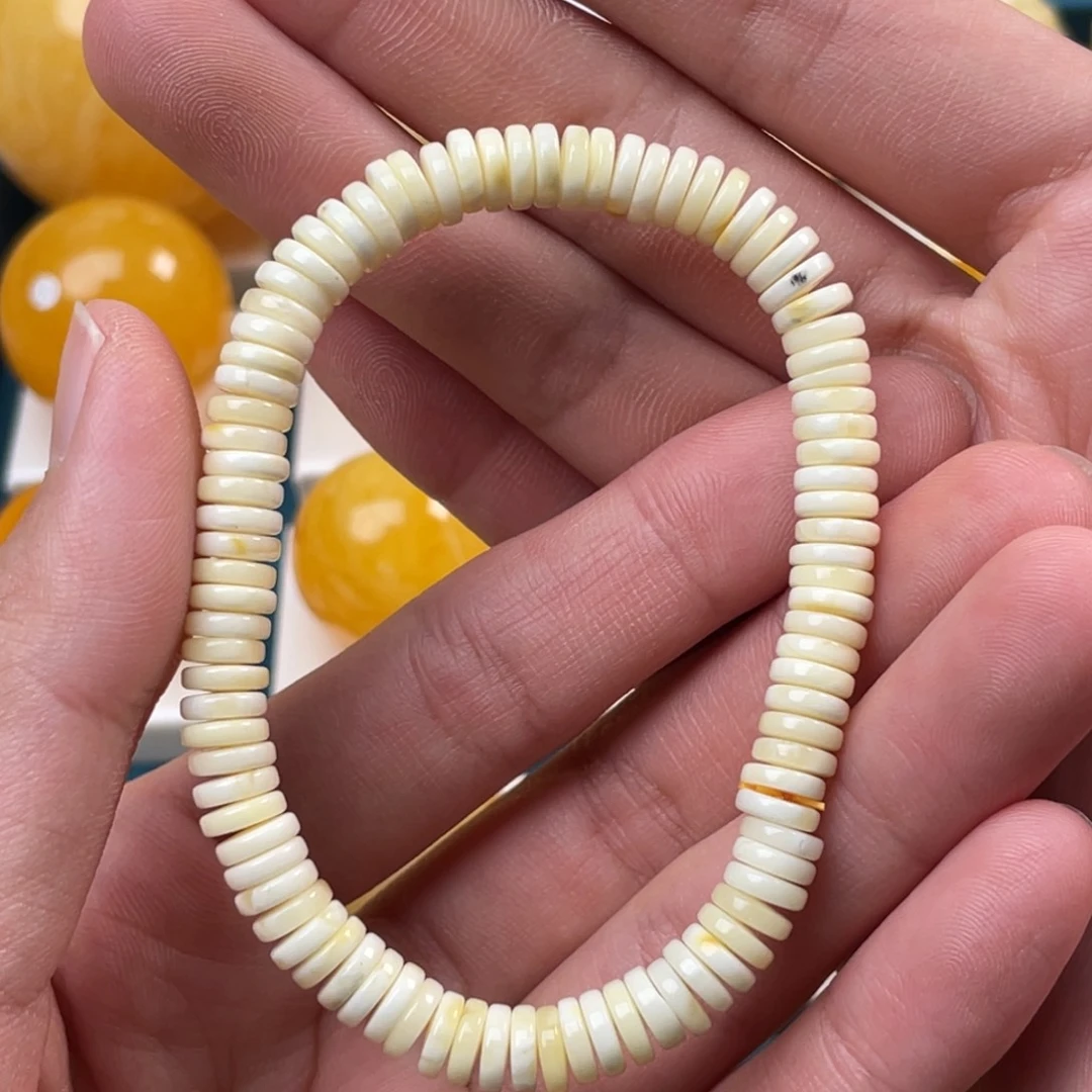 蜜蜡未镶嵌珠宝奇石微瑕6.1mm