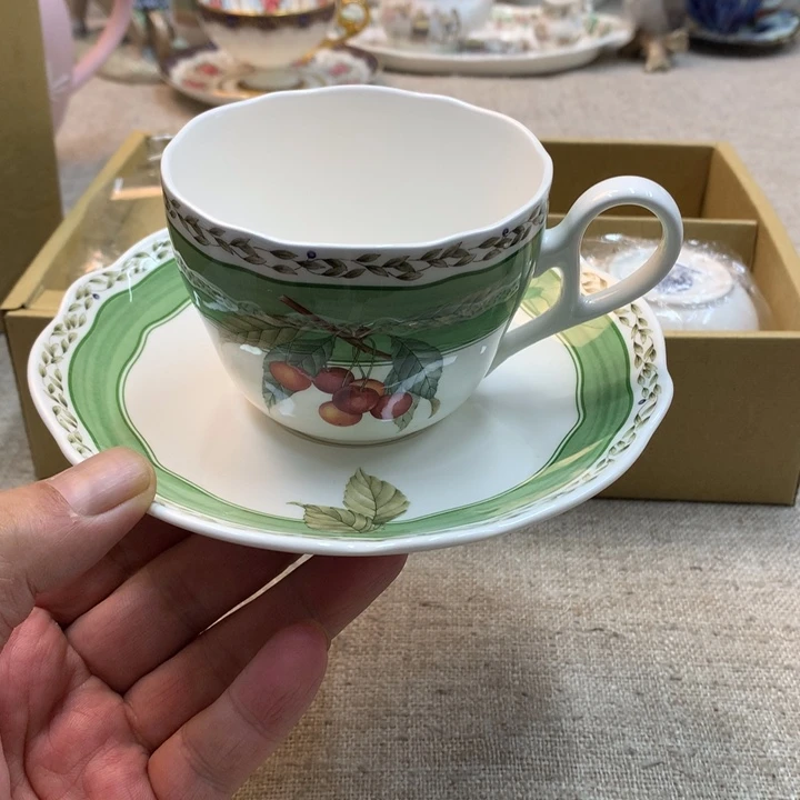 金瓷阁家的美丽瓷器