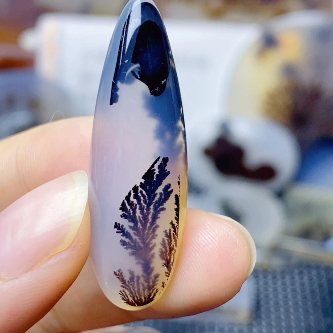 玛瑙/玉髓未镶嵌珠宝奇石